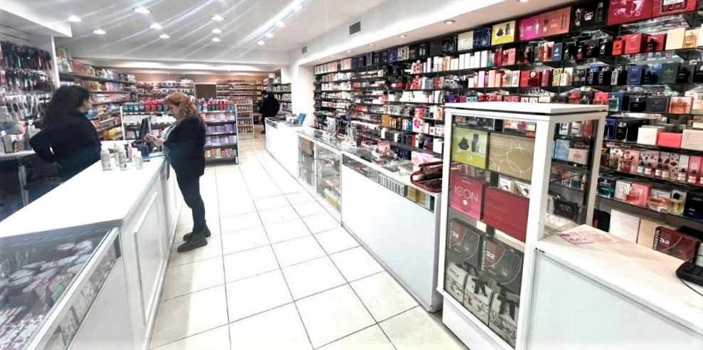 Ventas minoristas de pymes caen 2 por ciento en septiembre respecto a agosto