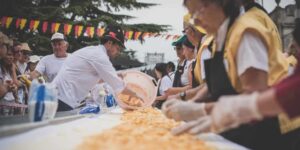 Encuentro de fiestas gastronomicas regionales en Bahia Blanca este domingo