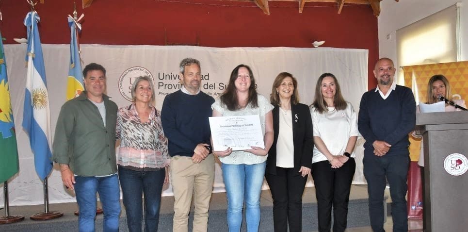 Nuevos egresados de la Universidad Provincial del Sudoeste reciben diplomas