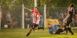 Atletico Monte Hermoso ganó la ida y está cerca del bicampeonato en la Liga de Fútbol