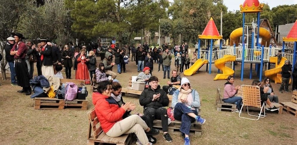 Se conoce el calendario de feriados para 2026. El gobierno dispuso incorporar tres fechas no laborables con fines turísticos